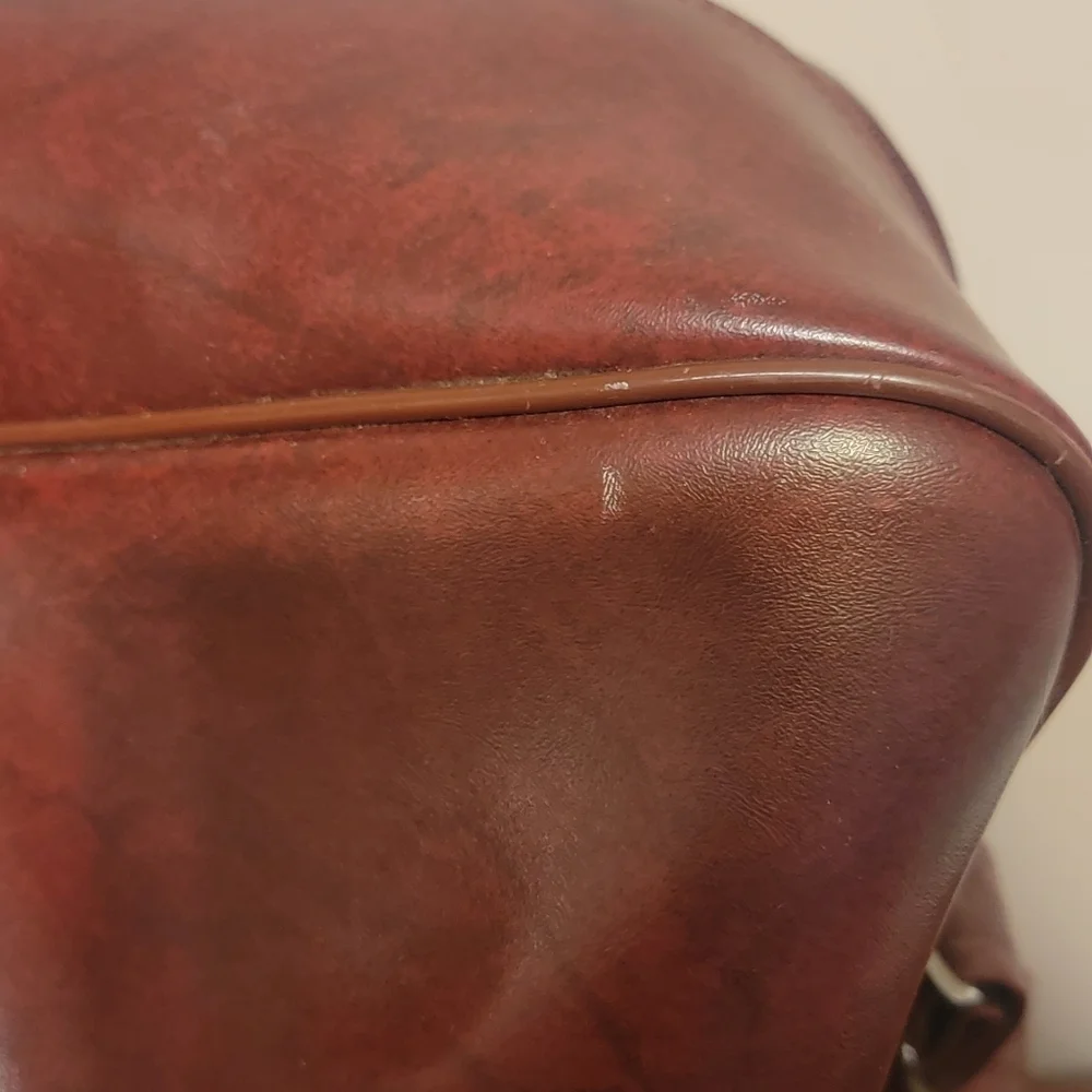 American Tourister Vintage 80's Carry On Burgandy‎ Bag